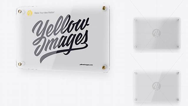 2463+ Horizontal Glass Nameplate with Round Corners PSD Mockup Front View Versatile and Modern PSD Mockup