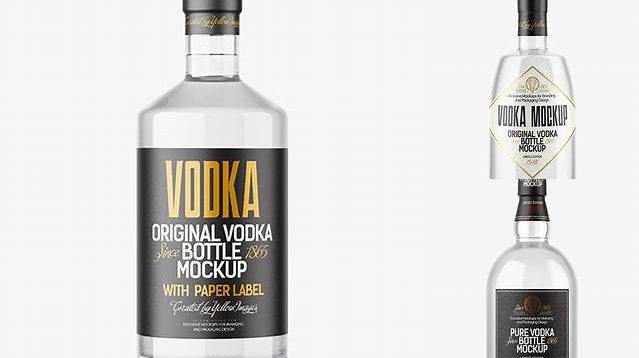 2735+ Clear Glass Vodka Bottle PSD Mockup High-Quality Creative PSD