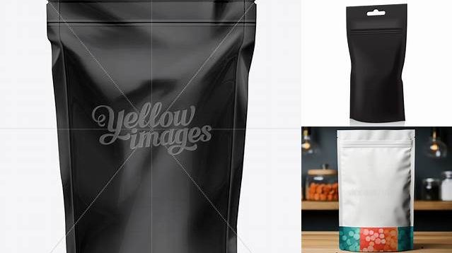 4389+ Doy-Pack With Zipper Black Versatile Photoshop Freebie