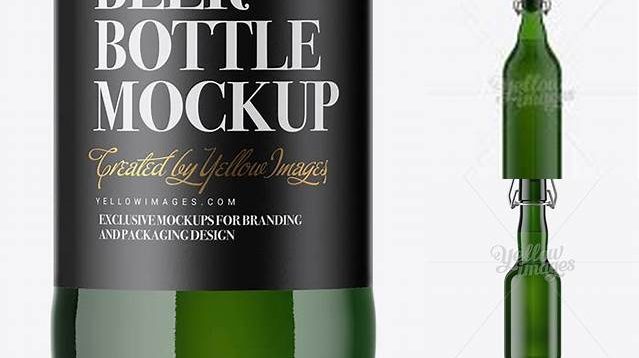 5180+ 100cl Green Glass Beugel Bottle PSD Mockup High-Quality Digital Mockup Resource