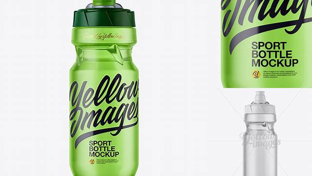 678+ 610ml Transparent Sport Bottle with Plastic Cap PSD Mockup Custom Mockup PSD for Free