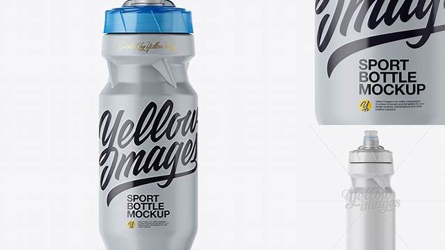 7180+ 610 ml Plastic Sport Bottle with Transparent Cap PSD Mockup Modern PSD Templates