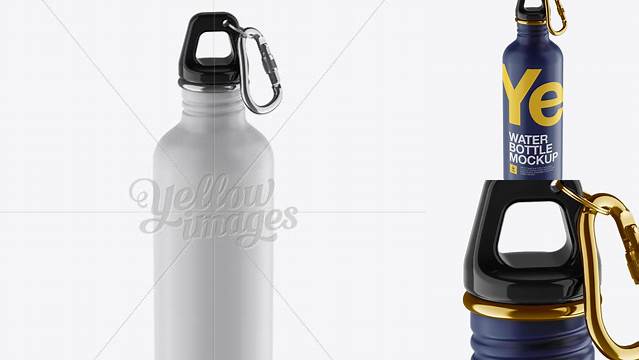 8200+ 500ml Matte Sport Bottle With Carabiner PSD Mockup Eye-Level Shot Exclusive Layered PSD Mockup