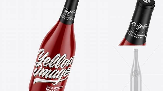 8205+ 750ml Glossy Ceramic Wine Bottle PSD Mockup Creative Design PSD Free Download