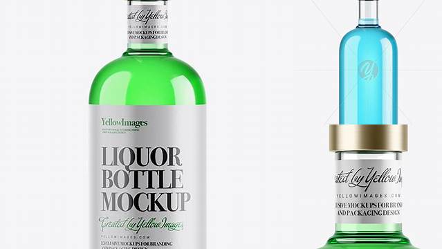 9672+ 700ml Clear Glass Liquor Bottle PSD Mockup Editable and Customizable PSD